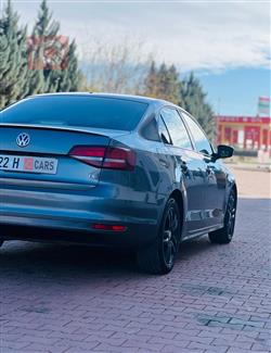 ڤۆڵکسواگن جێتا